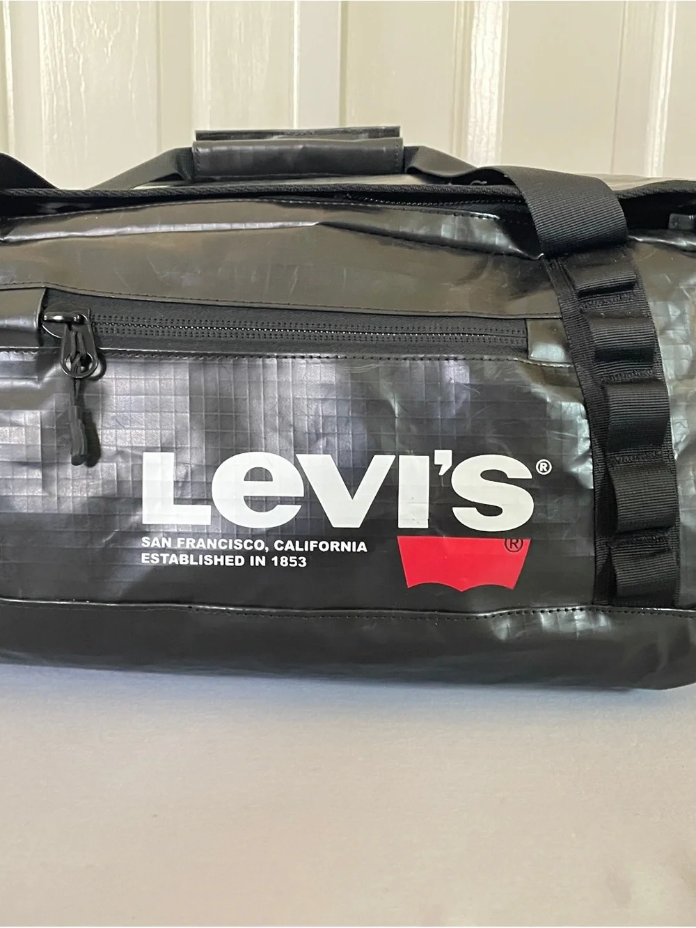 NWT Levi's Weekender Large Duffel Bag, Backpack, Travel Carry On, Black Ripstop